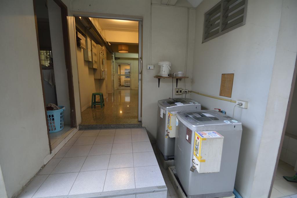 Modern Place Apartment Bangkok Ngoại thất bức ảnh