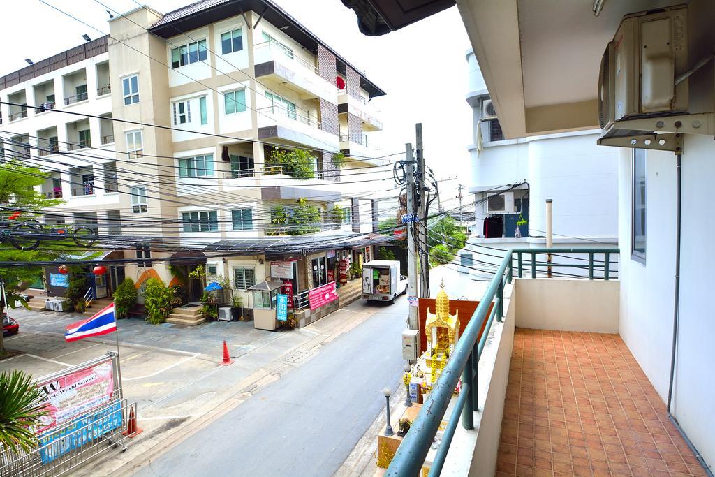 Modern Place Apartment Bangkok Ngoại thất bức ảnh